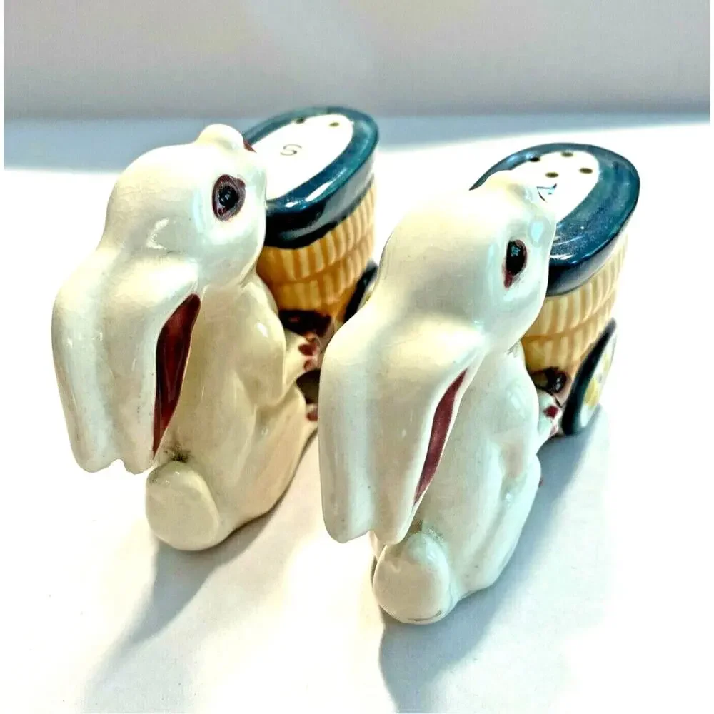 Salt & Pepper Shakers Set Bunny Rabbits Pushing Baskets Vintage Anthropomorphic